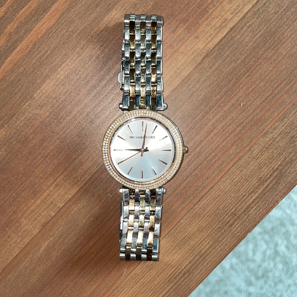 MICHEL KORS WATCH